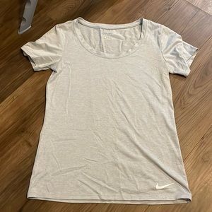WOMEN’S NIKE DRI-FIT T-SHIRT
